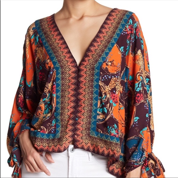 Free People Tops - Free People l "Catch Me If You Can" Paisley Top